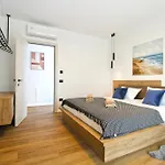 Villa 2344 *