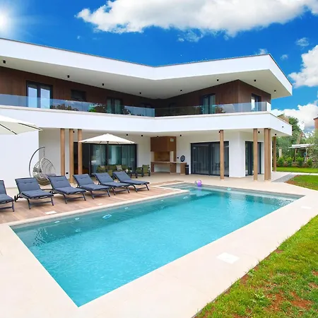 Villa 2344